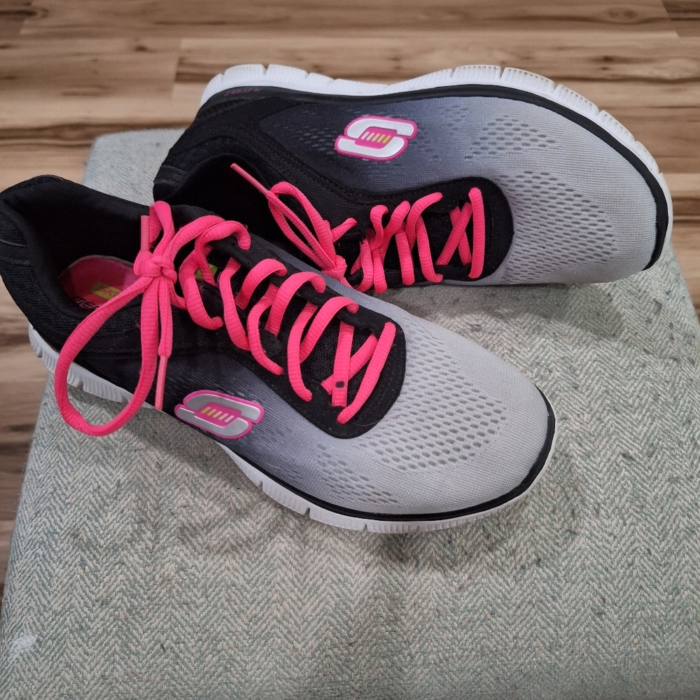 Skechers Women’s Gray Athletic Sneakers with Hot Pink Accents